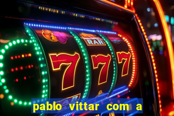 pablo vittar com a camisa do fluminense
